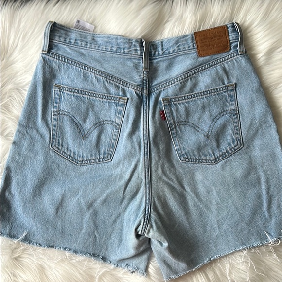 Levi's Blue Bermuda Jean Shorts Relaxed Fit Frayed Hem - Picture 5 of 6